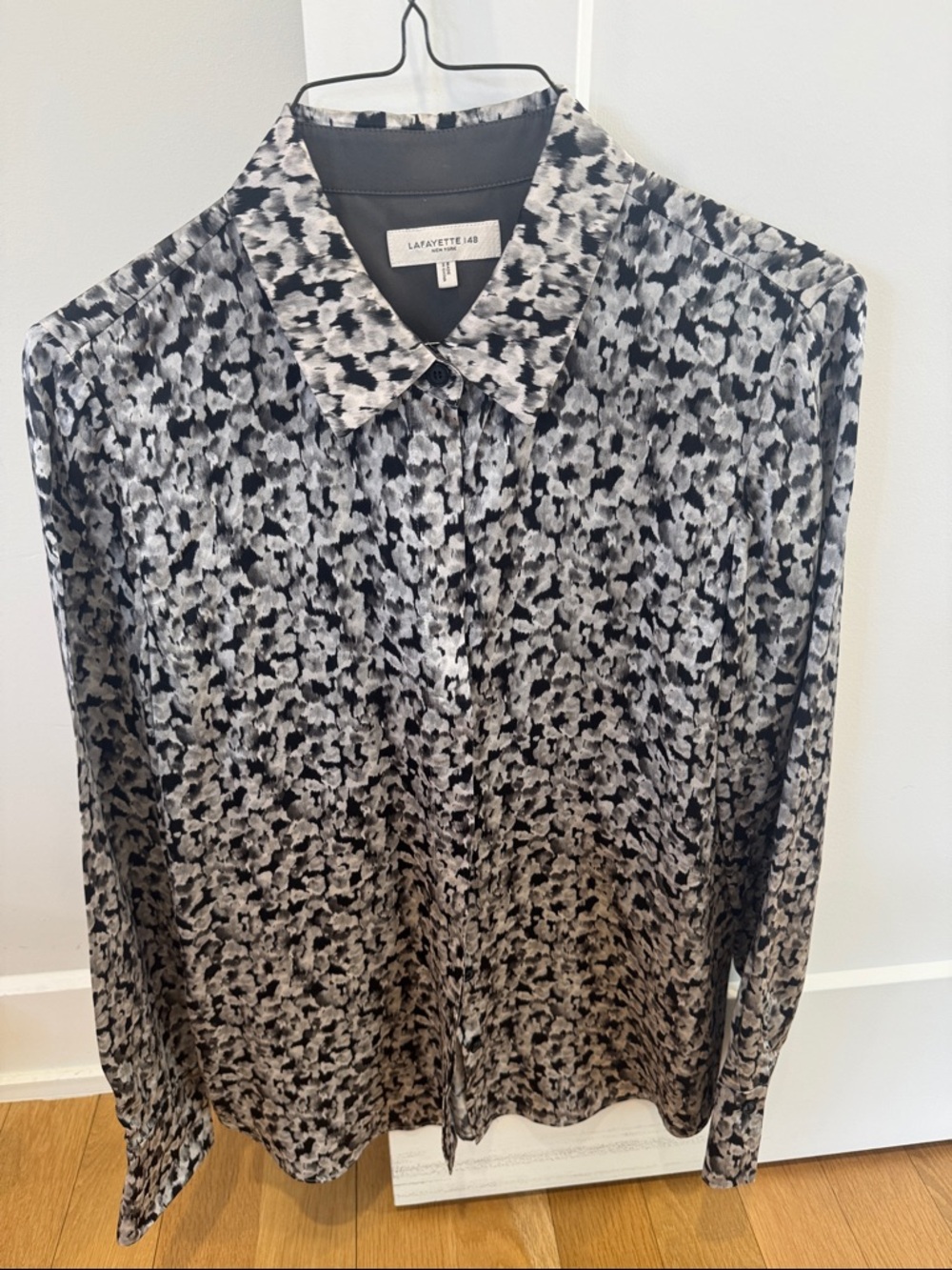 Lafayette 148 Black & Gray Abstract Print Button-Down Blouse